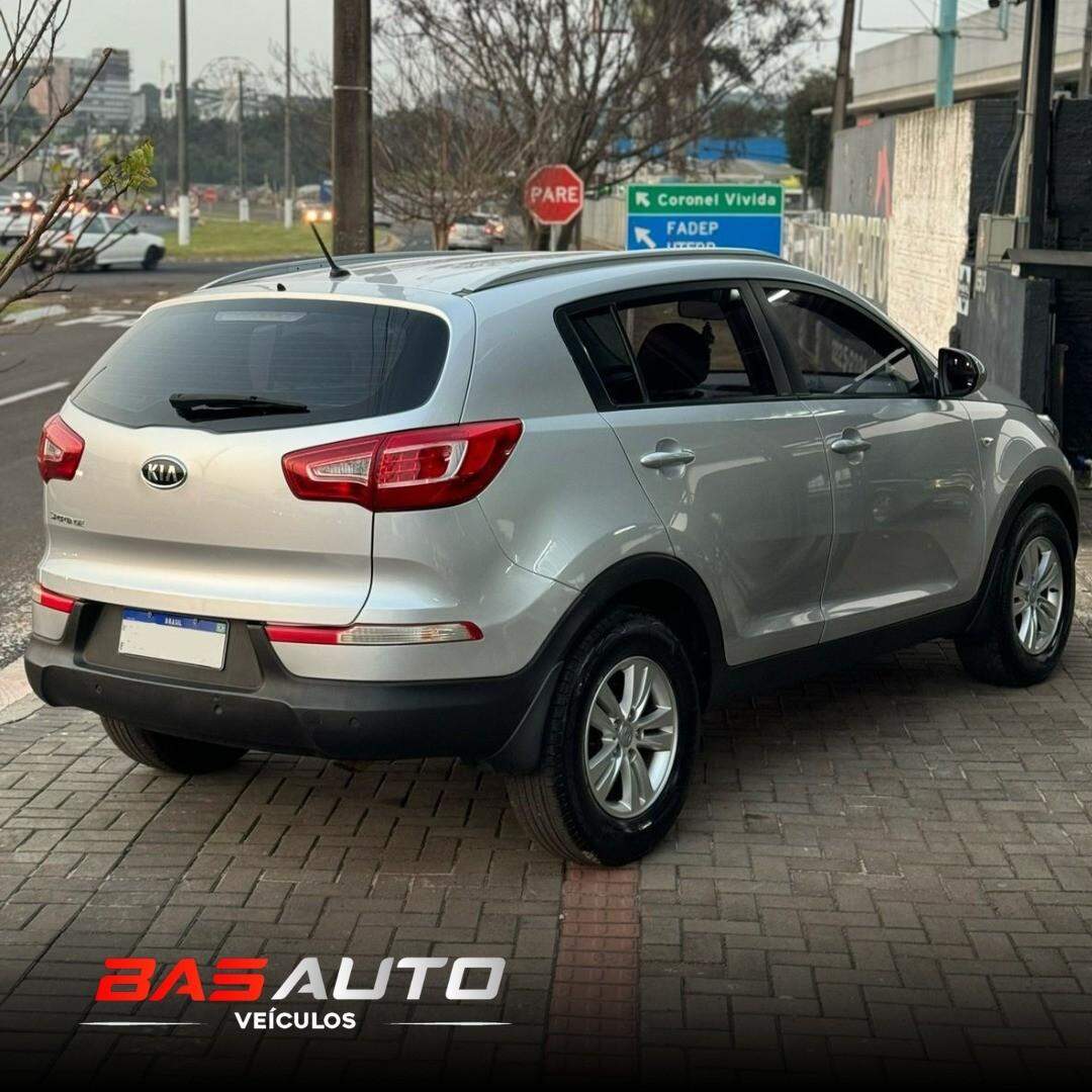 Kia Sportage /  LX3 2.0G4 2012