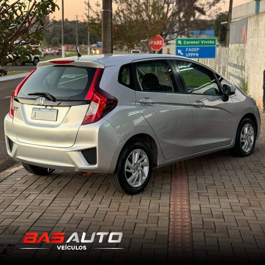 Honda Fit LX MT 2015